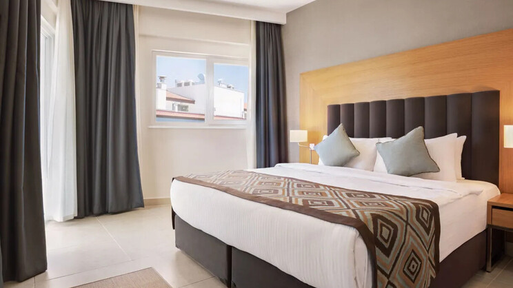 Ramada Hotel & Suites by Wyndham Kusadasi